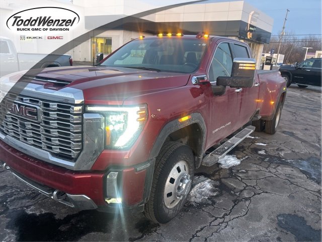 2024 GMC Sierra 3500HD Denali's photo