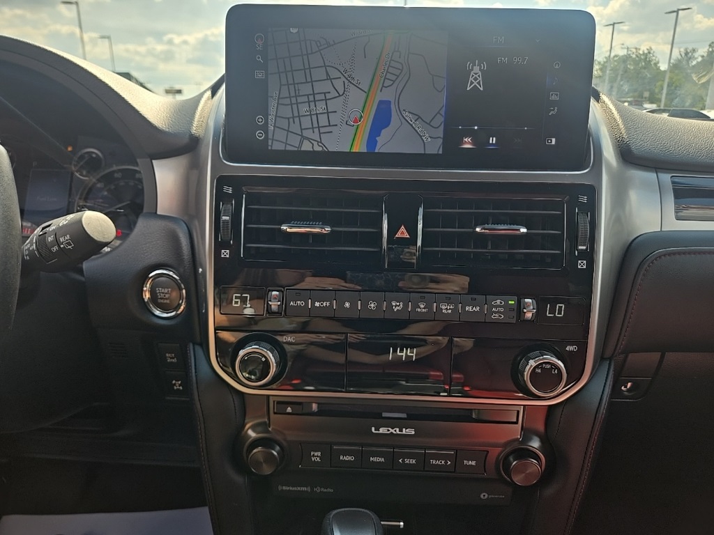 2023 Lexus GX 460 photo 18