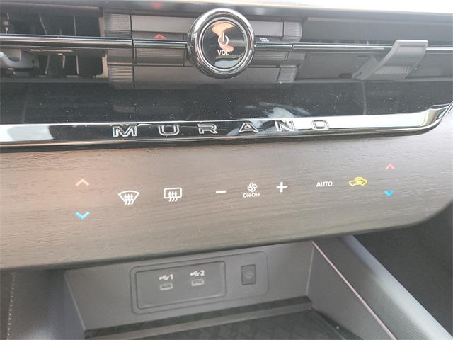 2025 Nissan Murano SL photo 11