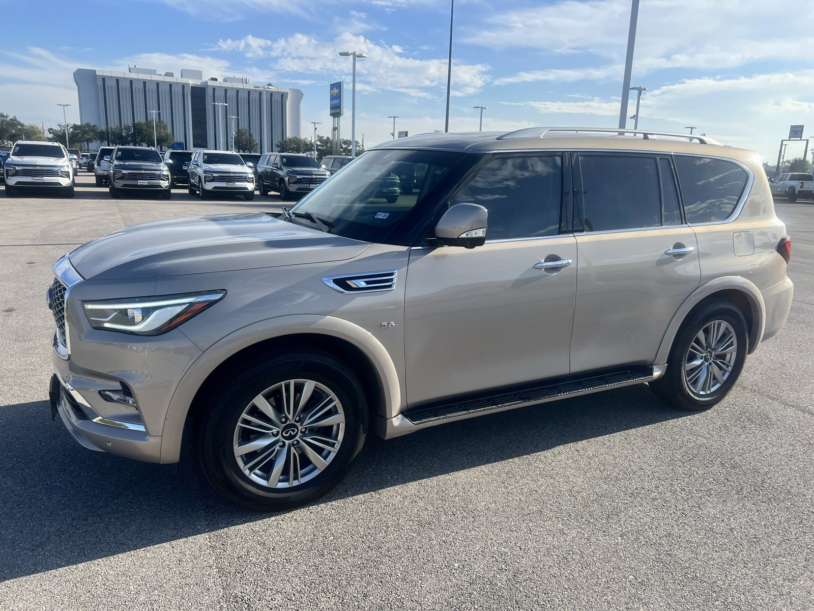 2019 INFINITI QX80 Base's photo