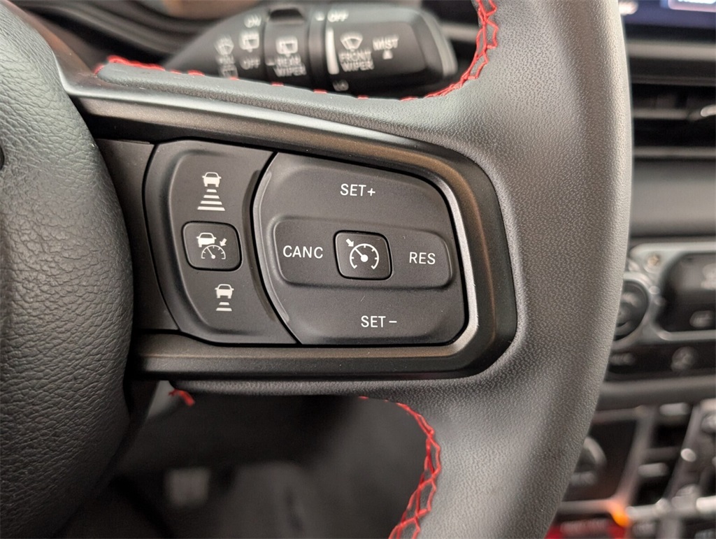 2024 Jeep Wrangler Rubicon photo 17