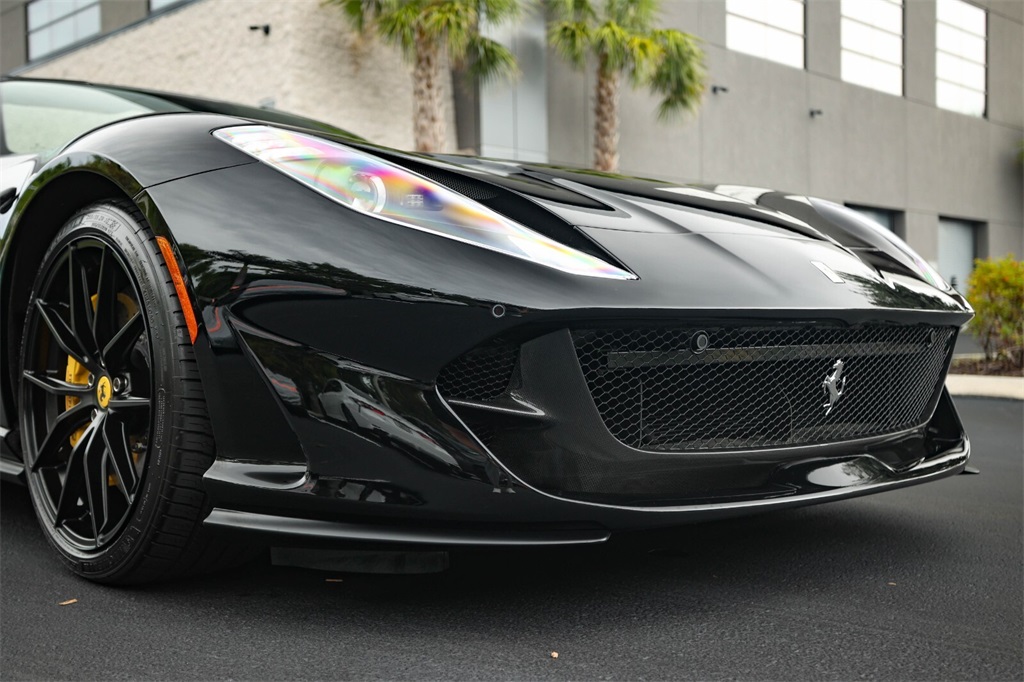 2023 Ferrari 812 GTS Base photo 11