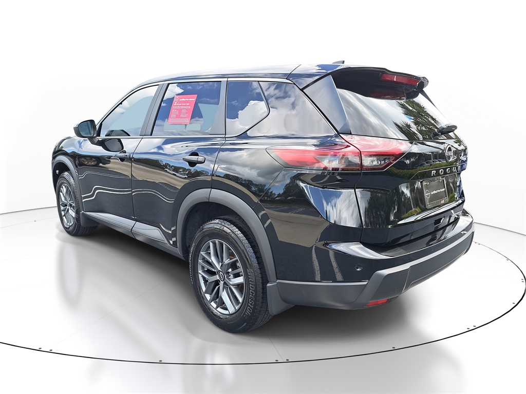 2024 Nissan Rogue S photo 5