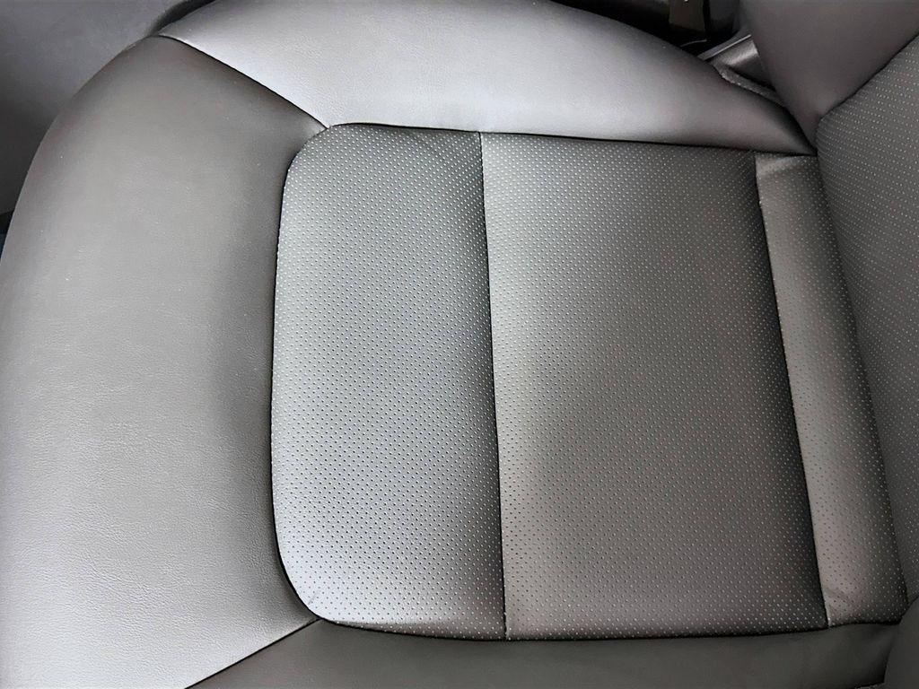 2025 Mazda CX-5 2.5 Select photo 17