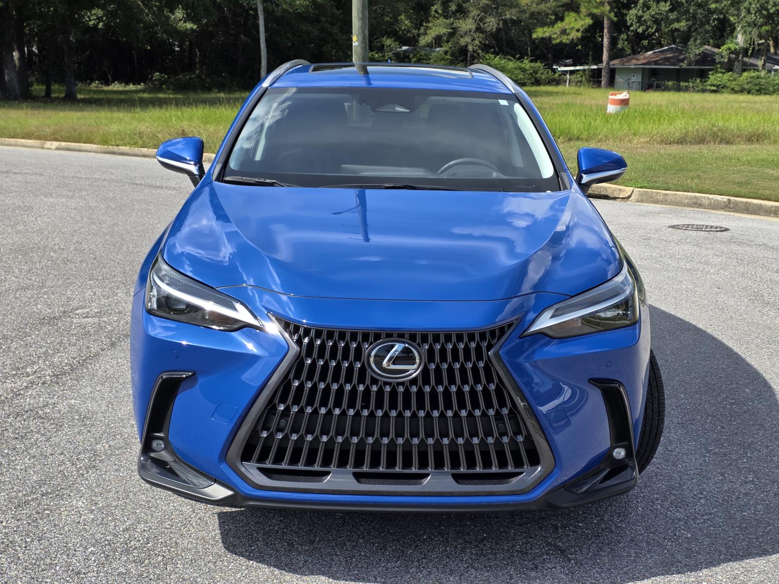 2022 Lexus NX 350 Premium photo 2