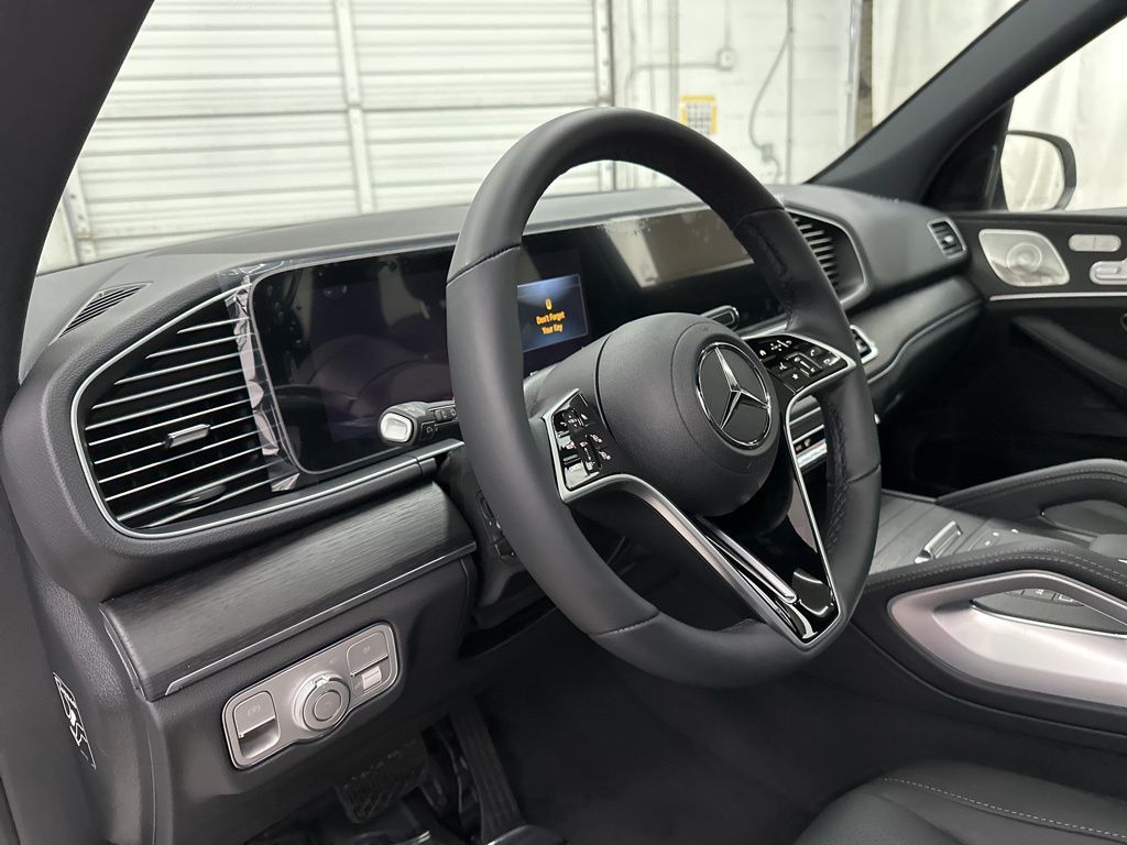2025 Mercedes Benz GLE 350 4MATIC photo 9
