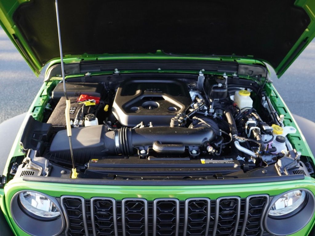 New 2026 Mojito Clear-Coat Exterior Paint Jeep 4-Door Sport S image 28