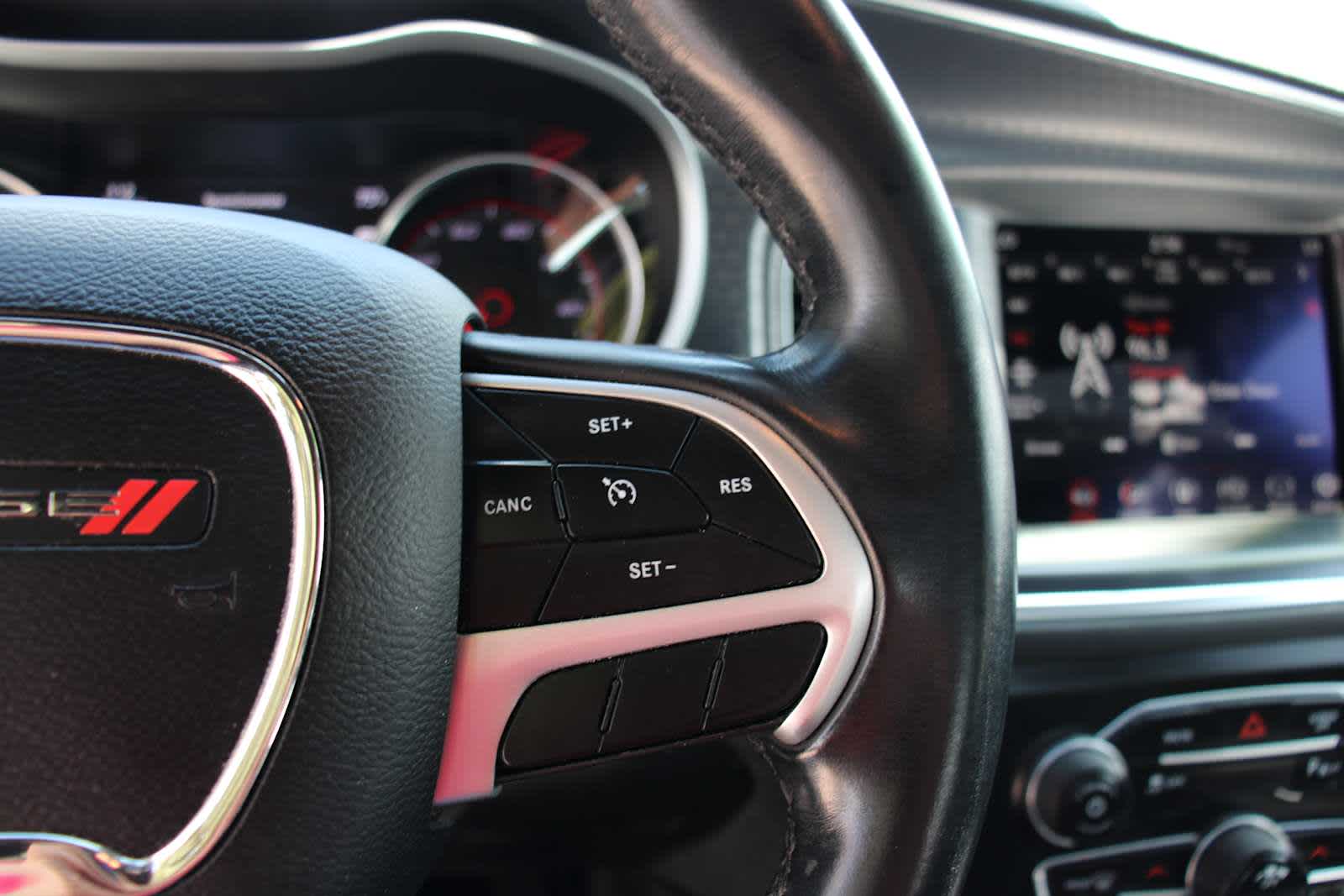 2018 Dodge Charger SXT Plus photo 17