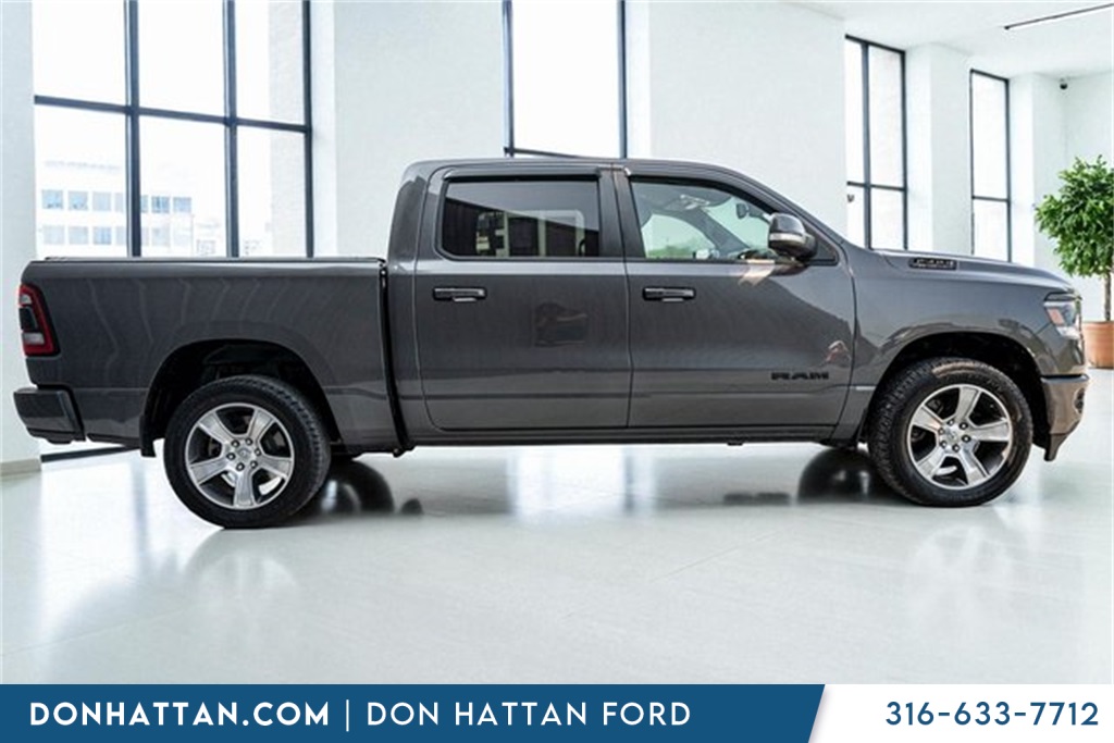 2020 Ram 1500 Rebel photo 32