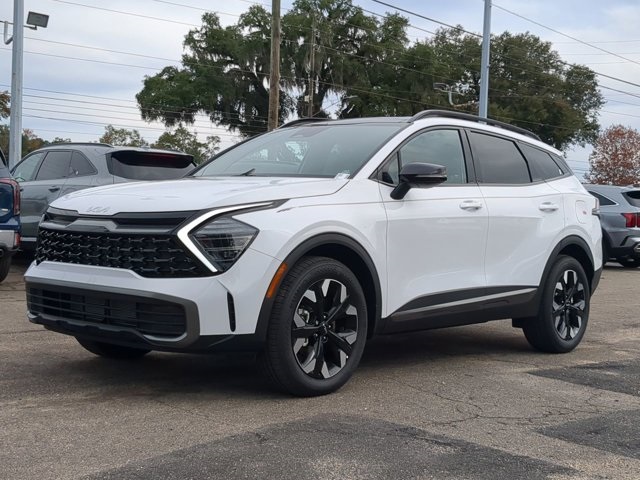 2024 Kia Sportage X-Line photo 2