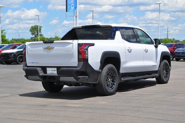2025 Chevrolet Silverado EV LT photo 2