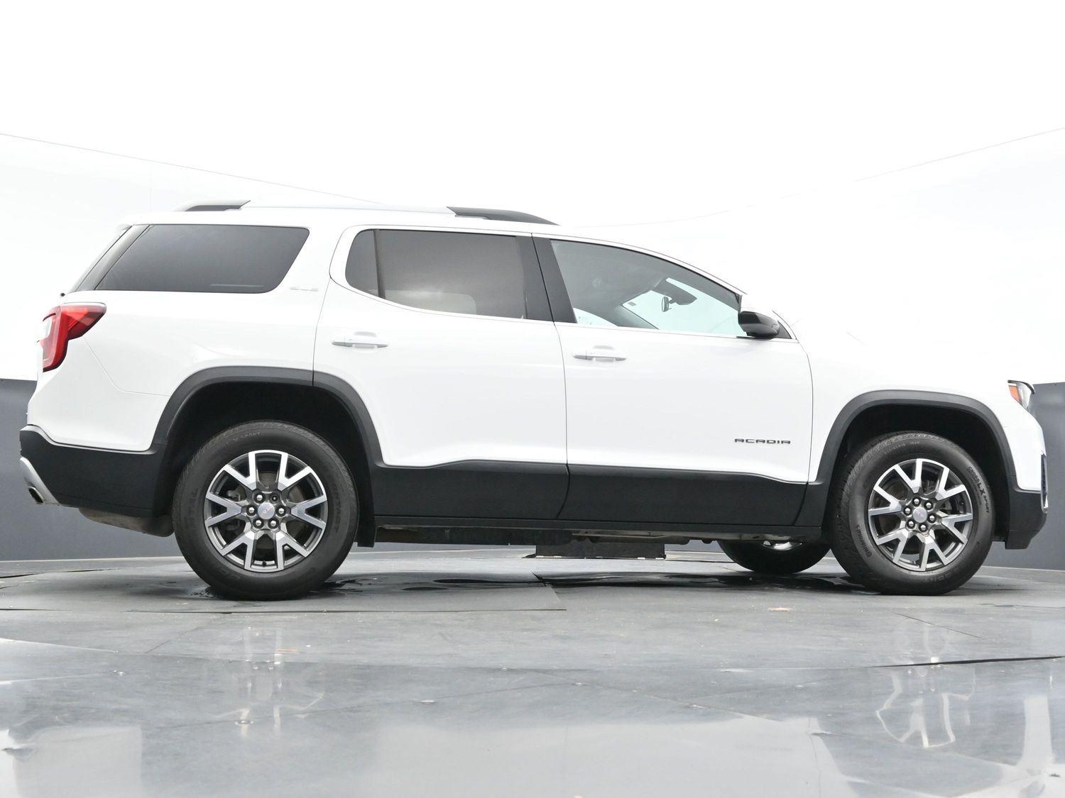 2023 Gmc Acadia SLE photo 48