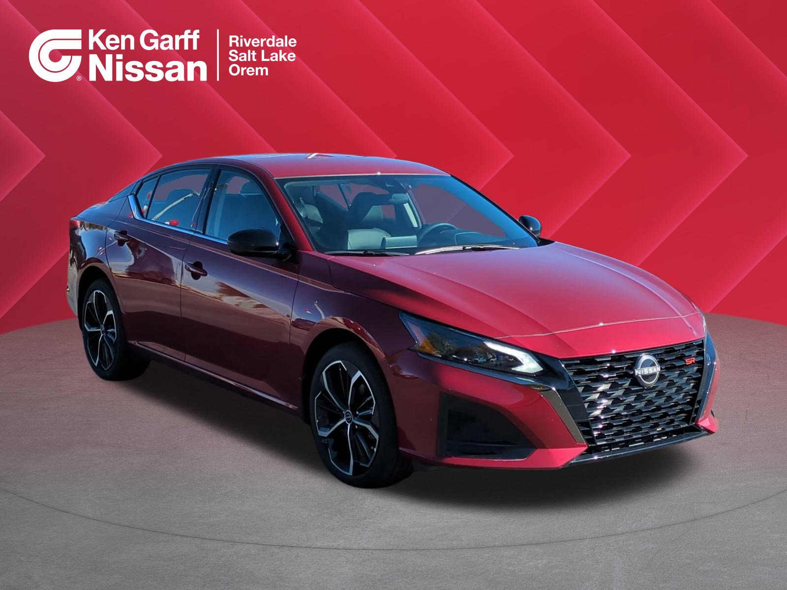 2025 Nissan Altima SR's photo