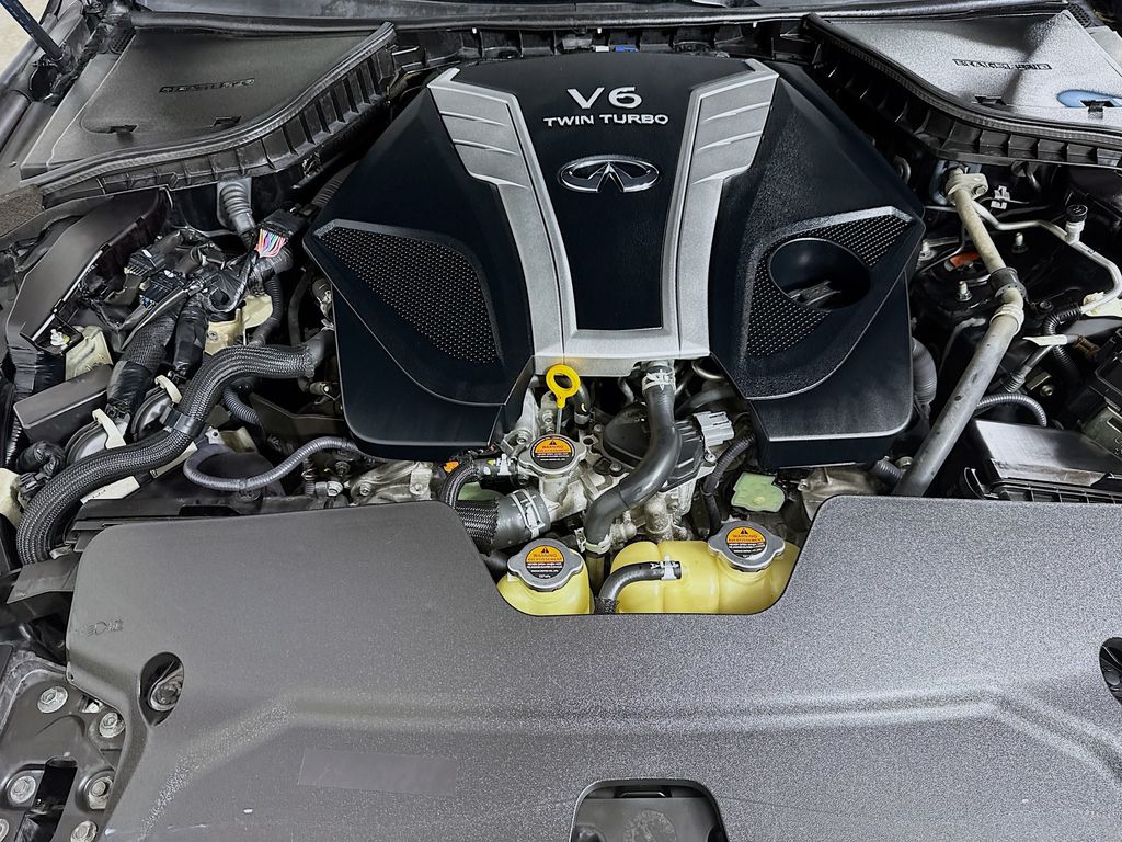 2018 Infiniti Q50 3.0t LUXE photo 35
