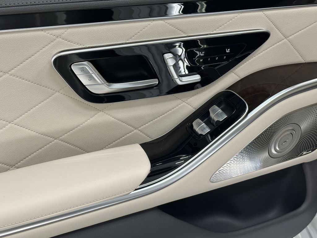 2026 Mercedes Benz S 580 4MATIC photo 13