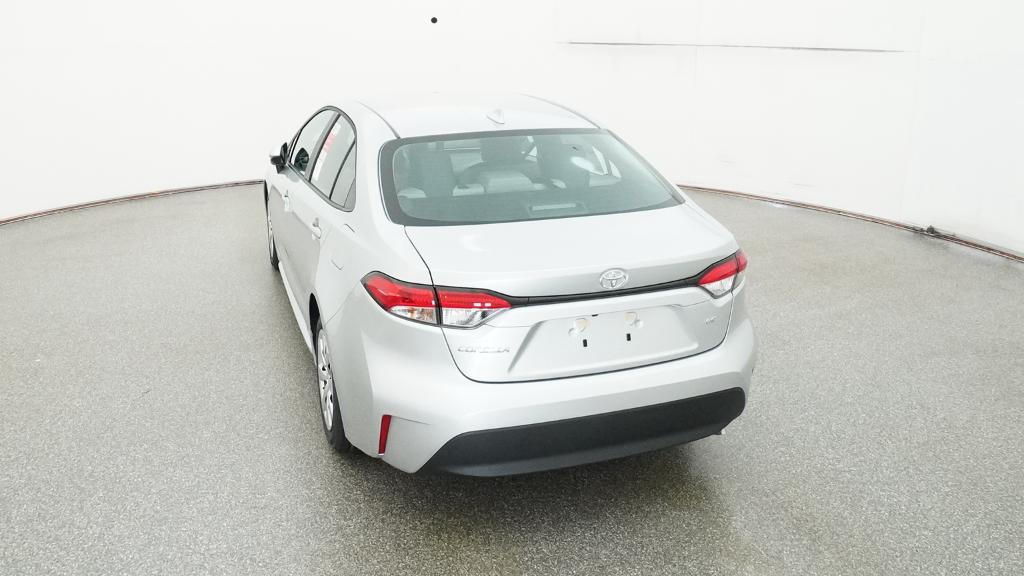 2025 Toyota Corolla LE photo 15
