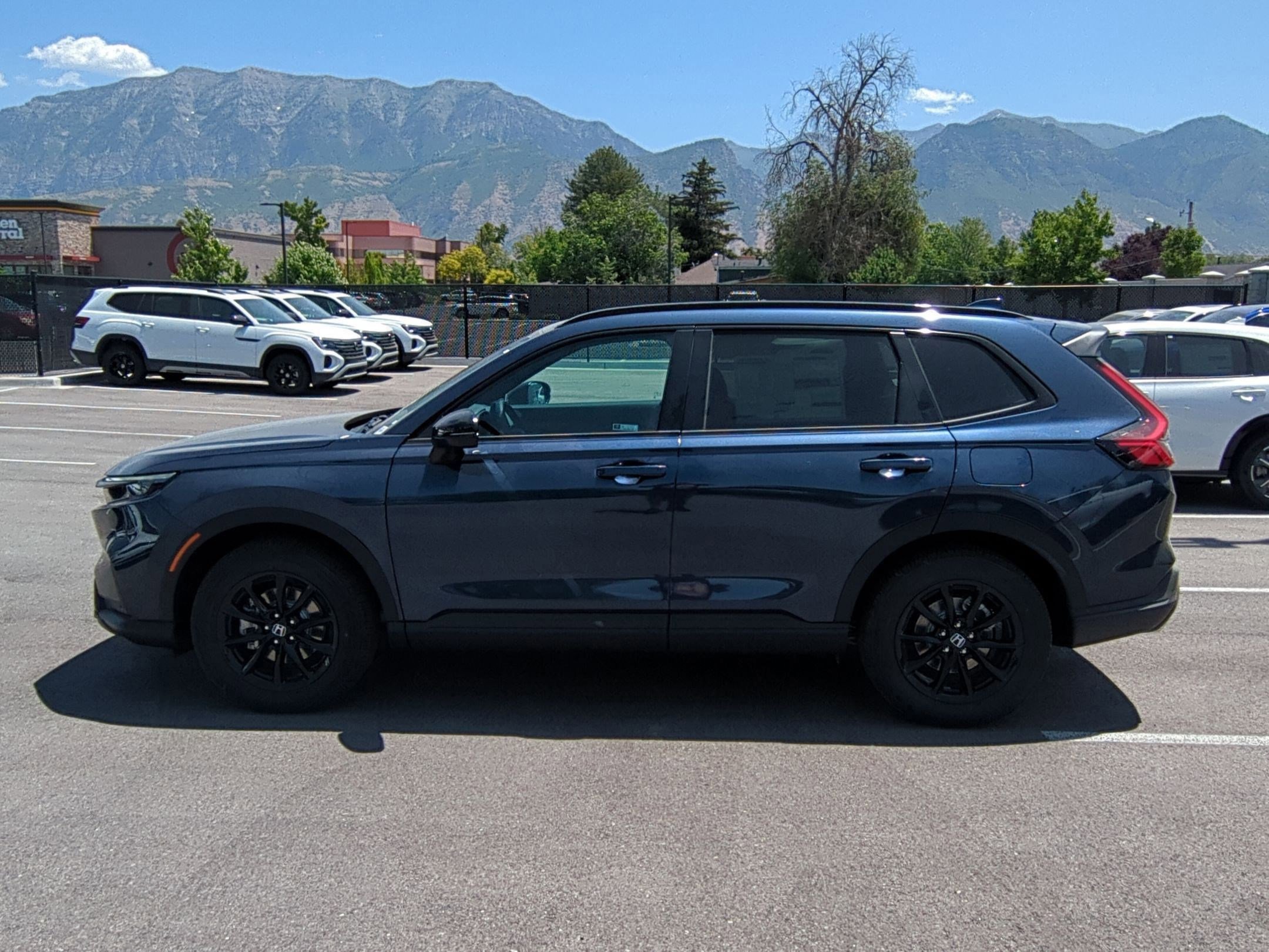 2026 Honda CR-V Hybrid Sport-L photo 4