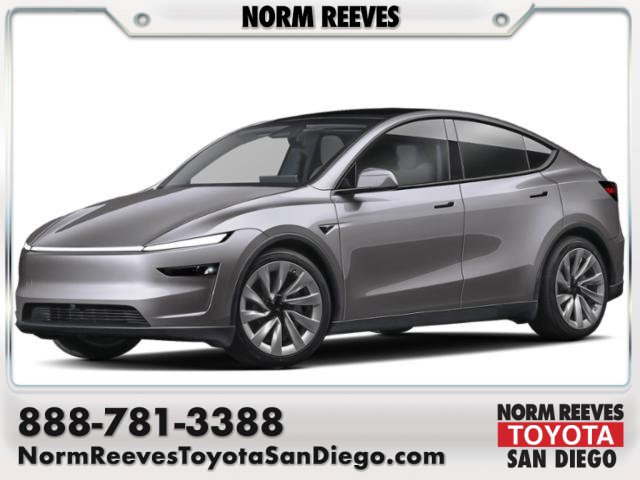 2026 Tesla Model Y Premium's photo