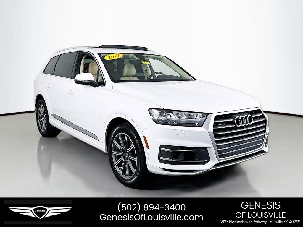 2019 Audi Q7 Prestige's photo