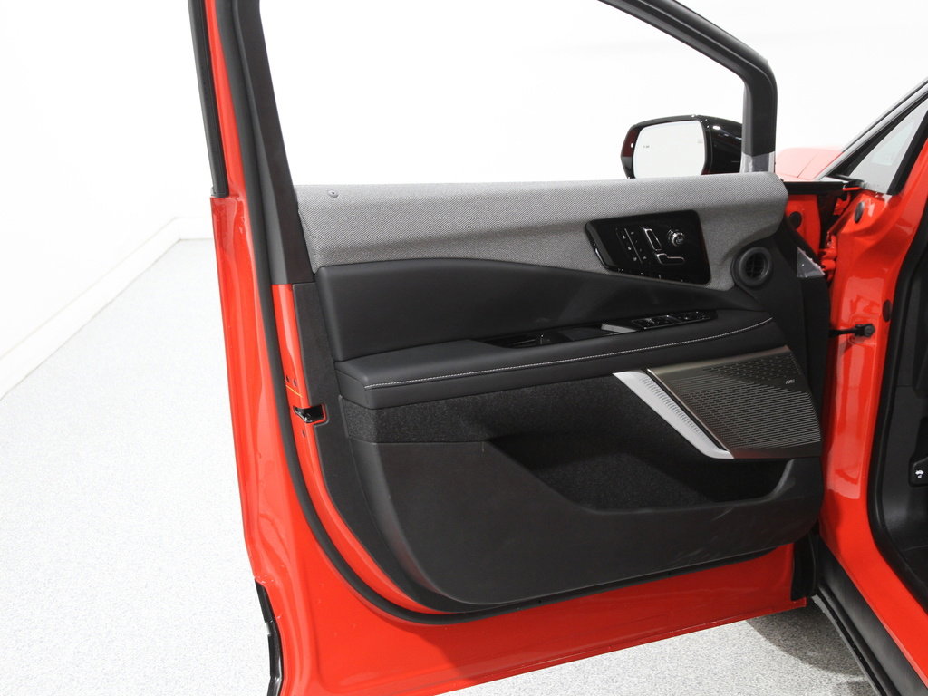 2026 Cadillac Optiq Sport photo 4