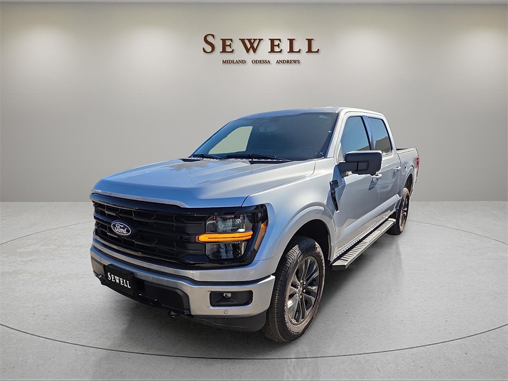 2025 Ford F-150 XLT's photo