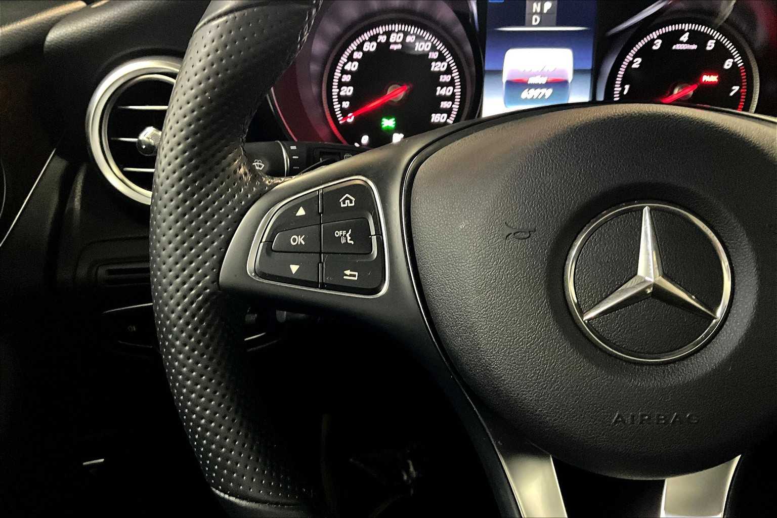 2019 Mercedes Benz GLC 300 4MATIC photo 20