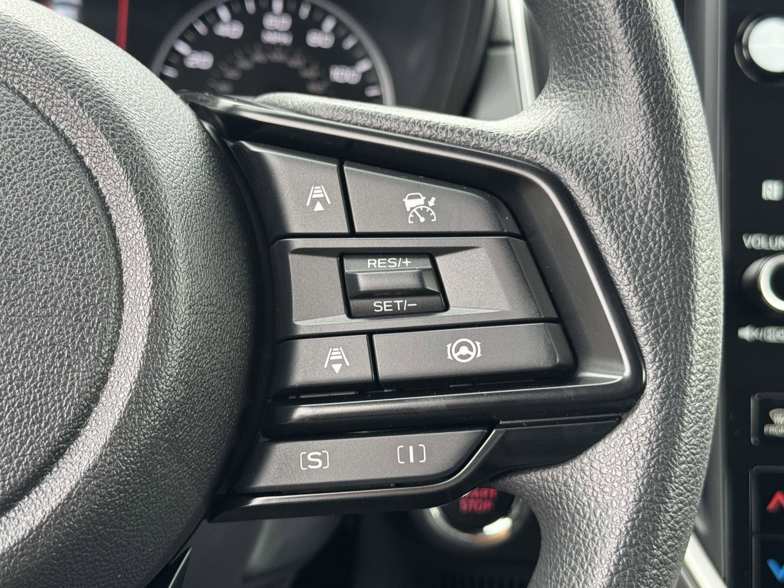 2025 Subaru Crosstrek Premium photo 14