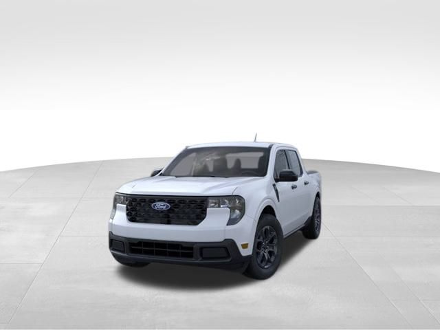 2025 Ford Maverick XLT photo 2