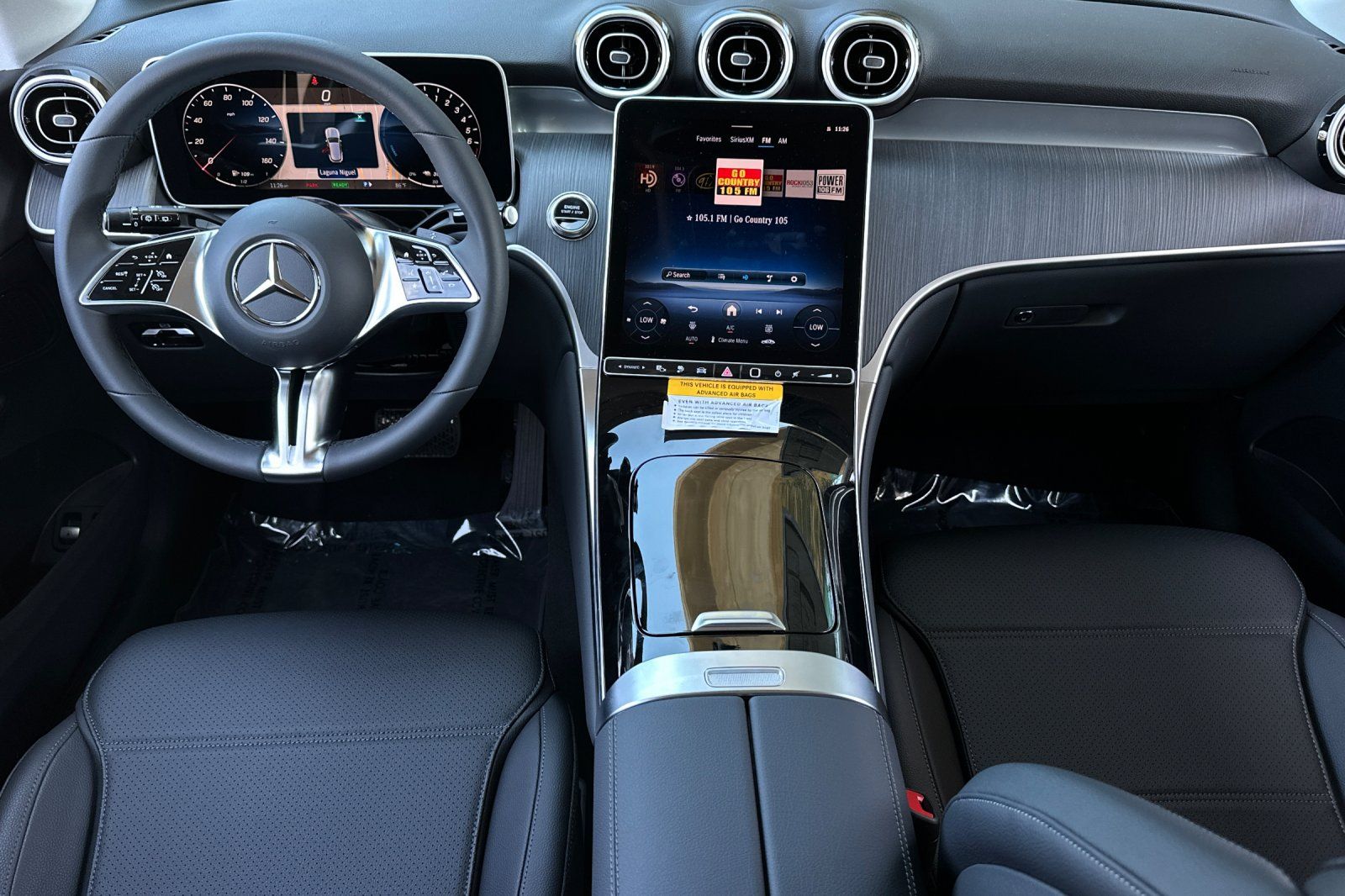 2025 Mercedes Benz GLC 350e 4MATIC photo 2