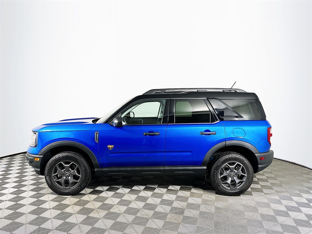 Used 2022 Velocity Blue Metallic Ford Badlands image 8