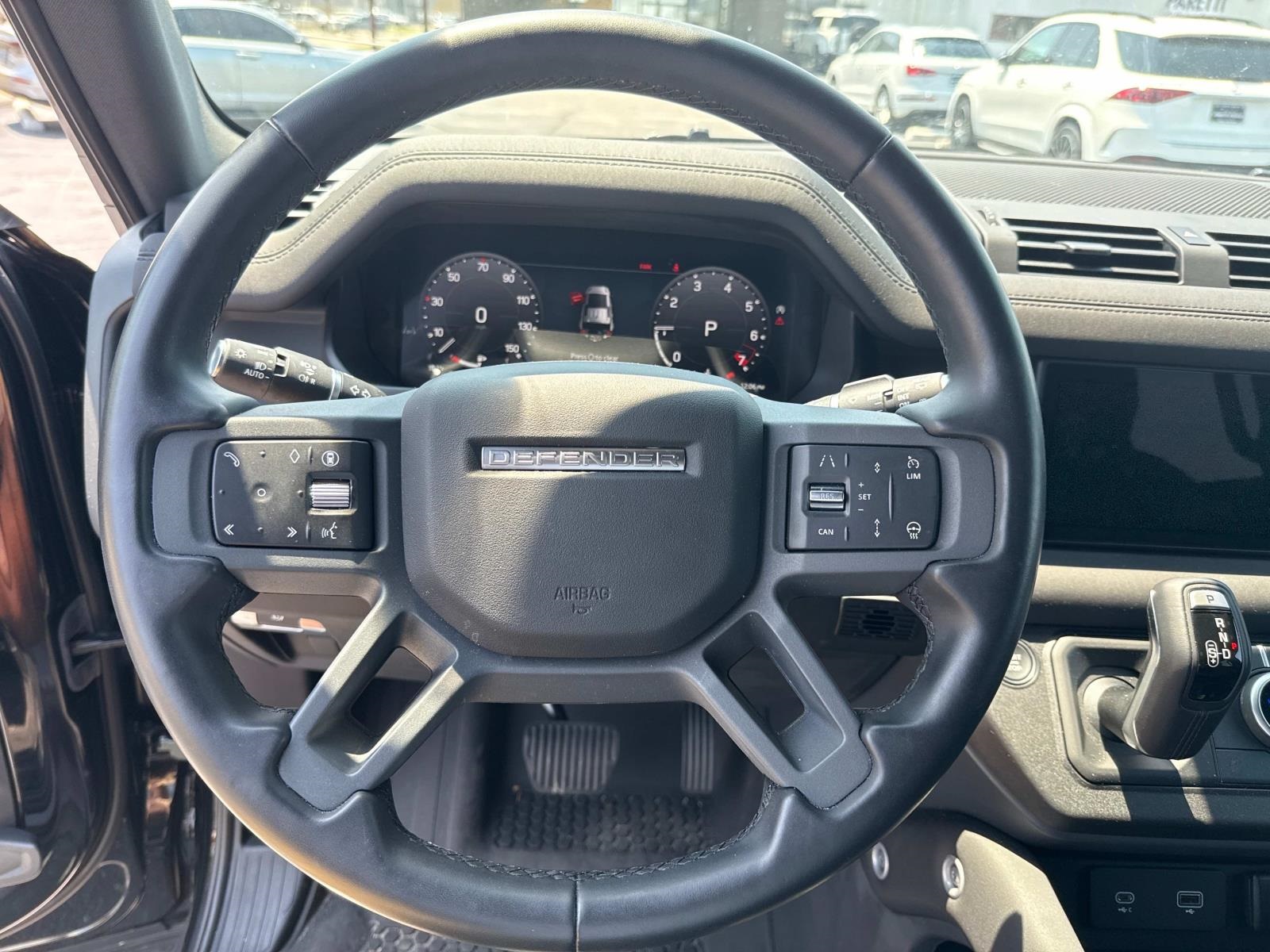 2024 Land Rover Defender 110 X-Dynamic SE photo 20