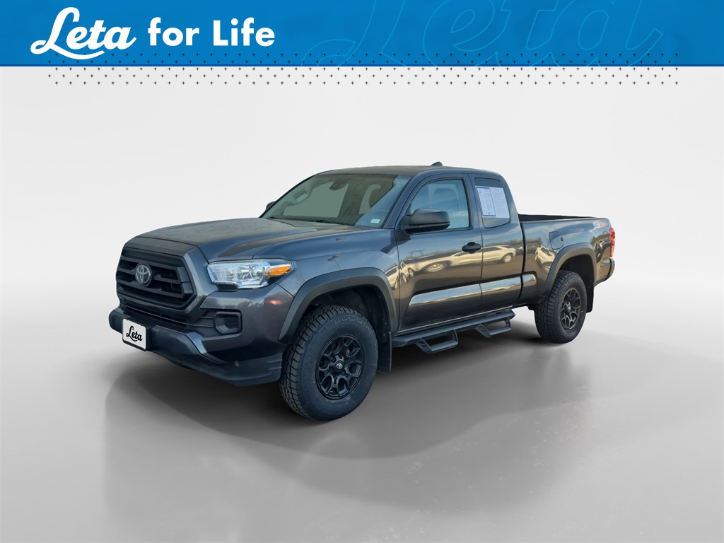 2022 Toyota Tacoma SR's photo
