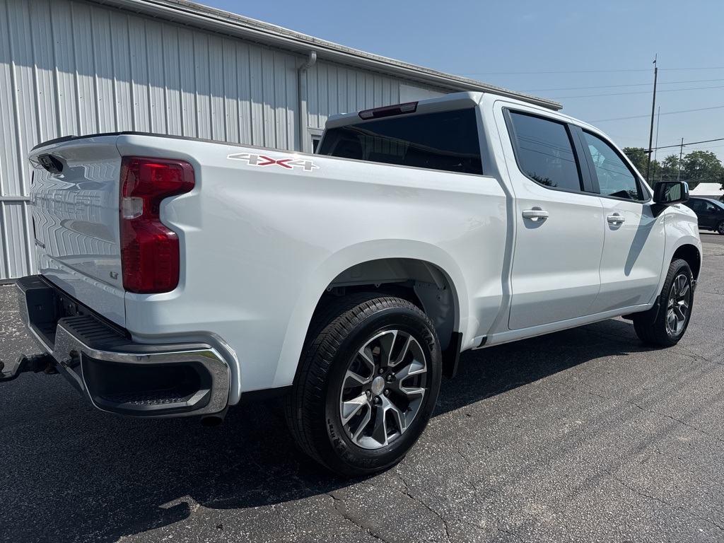2023 Chevrolet Silverado 1500 LT photo 7