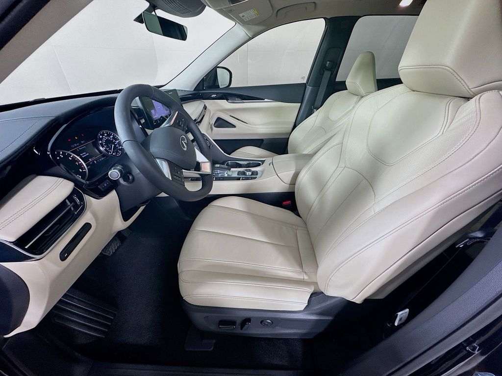 2025 Infiniti QX60 Pure AWD photo 16