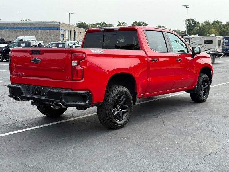2022 Chevrolet Silverado 1500 LT Trail Boss photo 3