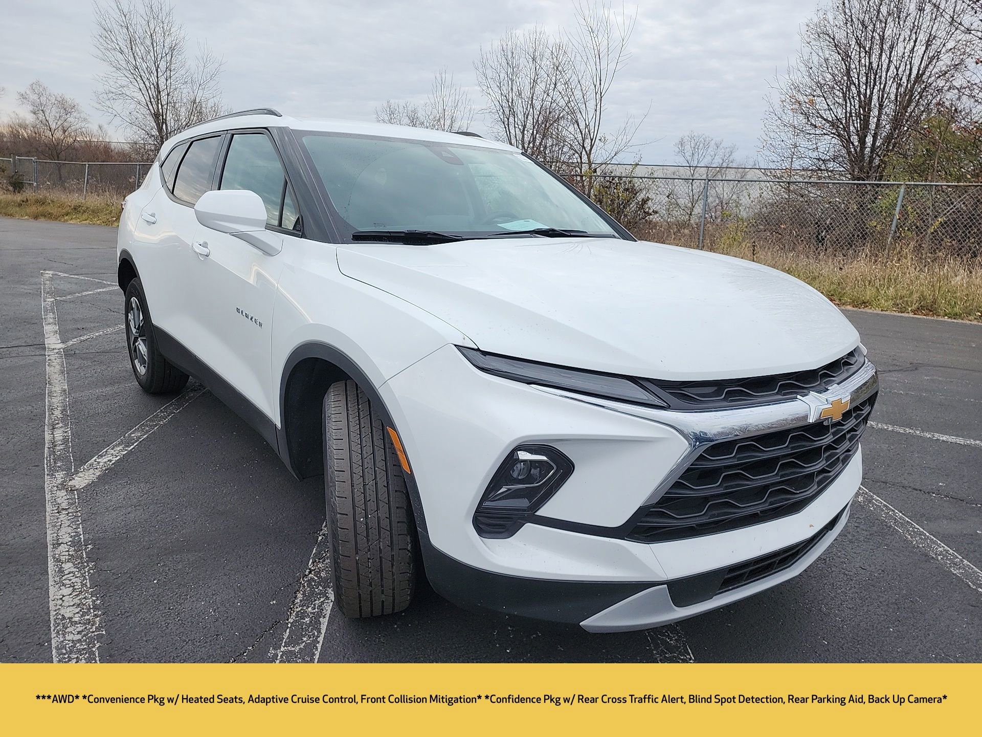 2023 Chevrolet Blazer 2LT photo 2