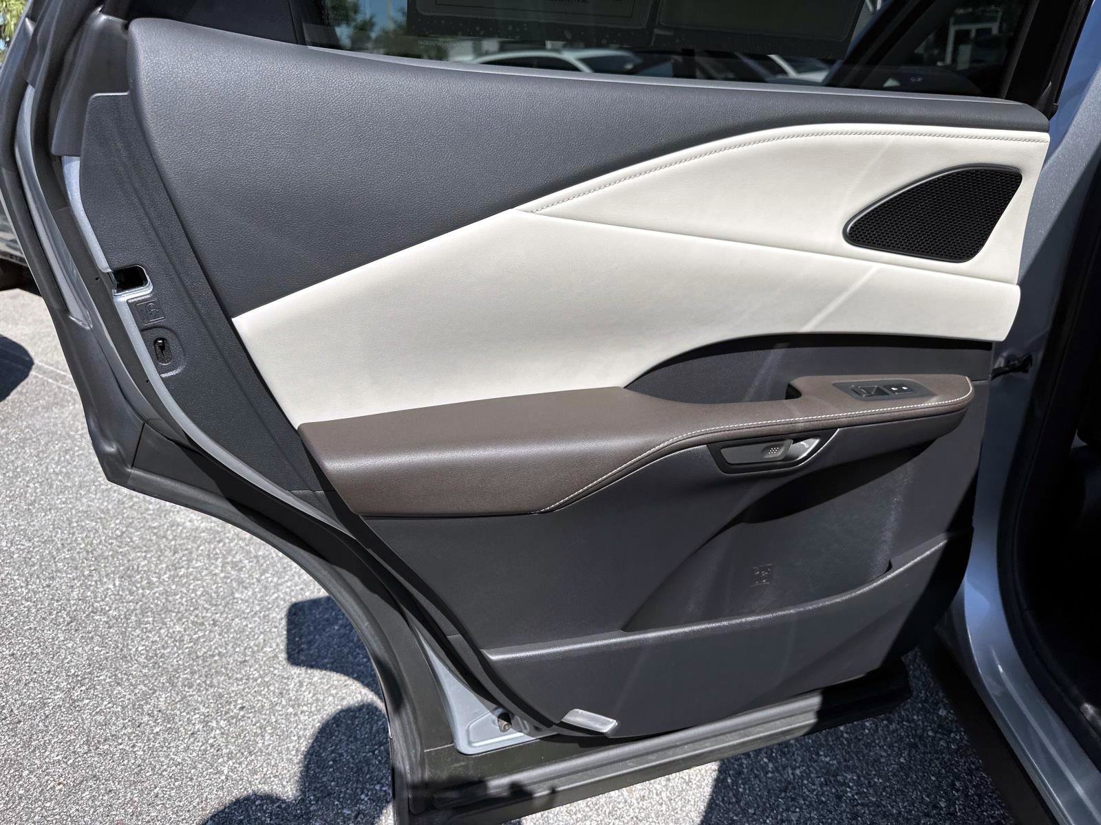 2023 Lexus RX 350 Premium photo 12