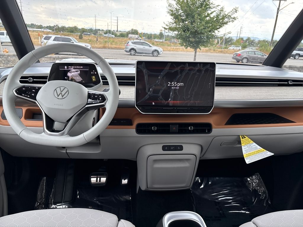 2025 Volkswagen ID. Buzz photo 9