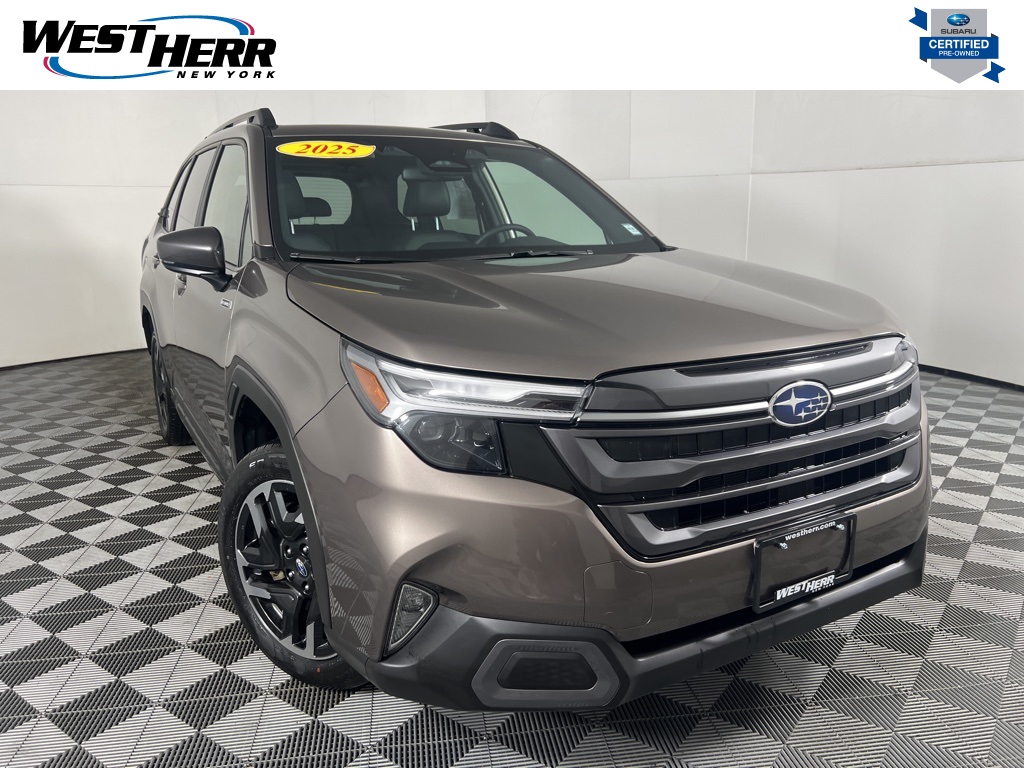 2025 Subaru Forester Limited's photo
