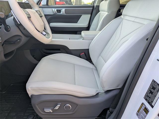 2026 Hyundai Santa Fe SE photo 7