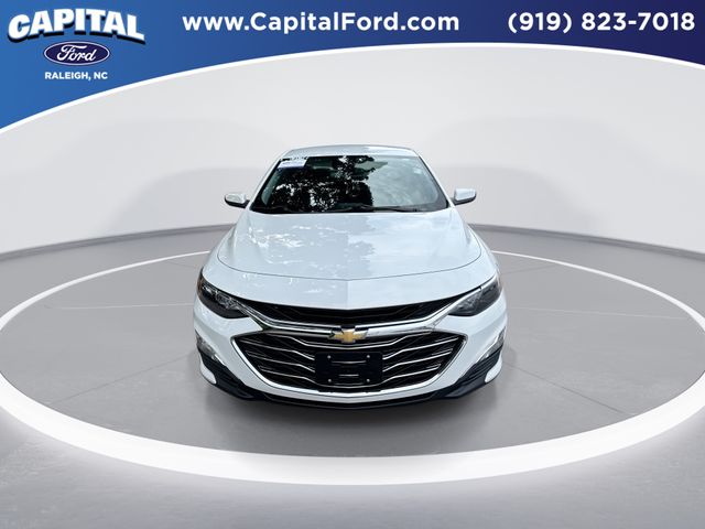 2023 Chevrolet Malibu LS photo 3