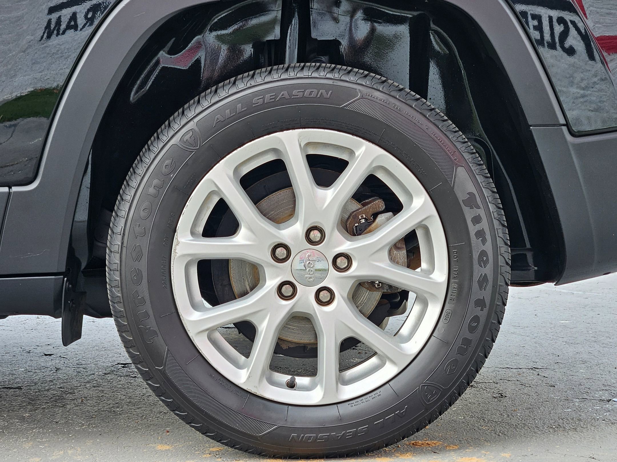 2018 Jeep Cherokee Latitude photo 25