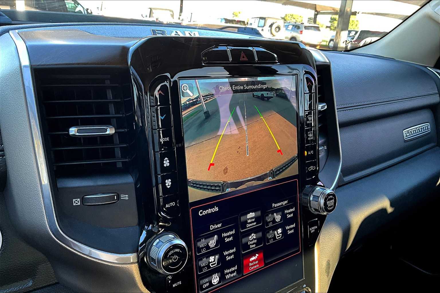 2021 Ram 1500 Laramie photo 24