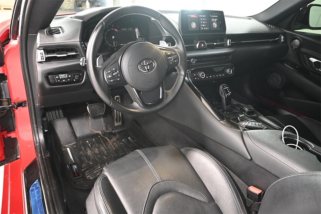 2021 Toyota Supra 3.0 photo 2