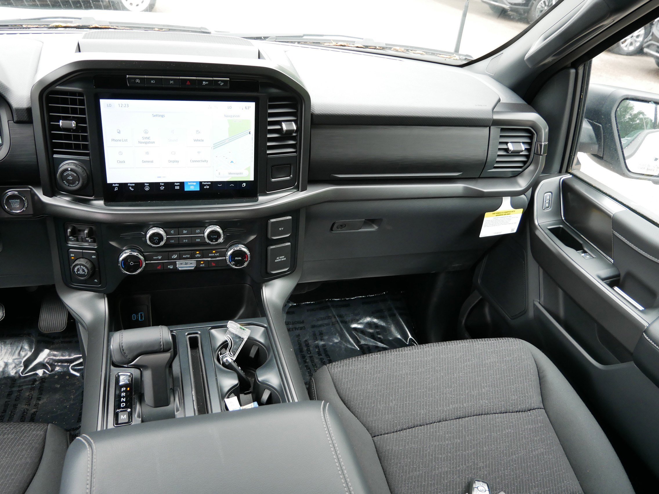 2024 Ford F-150 XLT photo 11