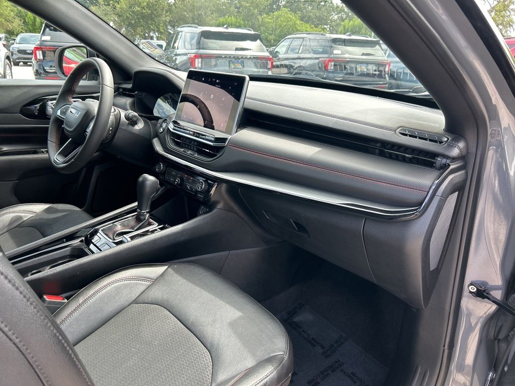 2024 Jeep Compass Trailhawk photo 36