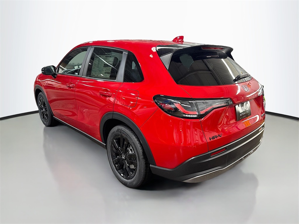 2026 Honda HR-V Sport photo 4