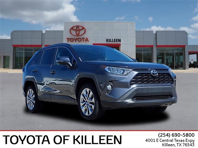 2021 Toyota RAV4 XLE Premium's photo