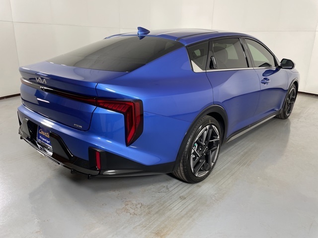 2025 Kia K4 GT-Line photo 8