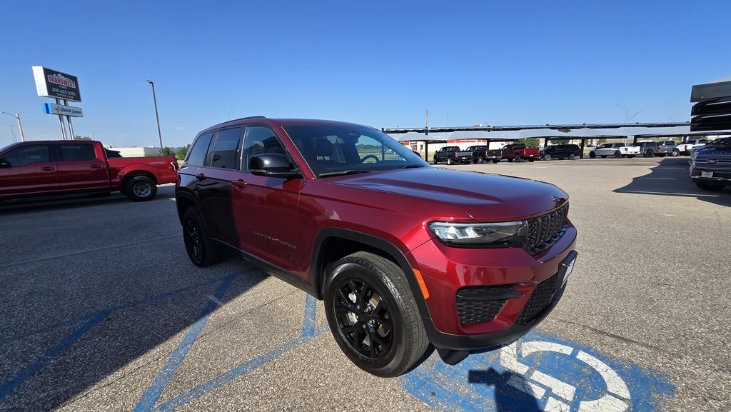 2024 Jeep Grand Cherokee Altitude X photo 3